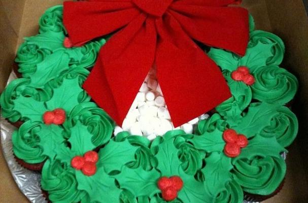 Cupcake Wreath