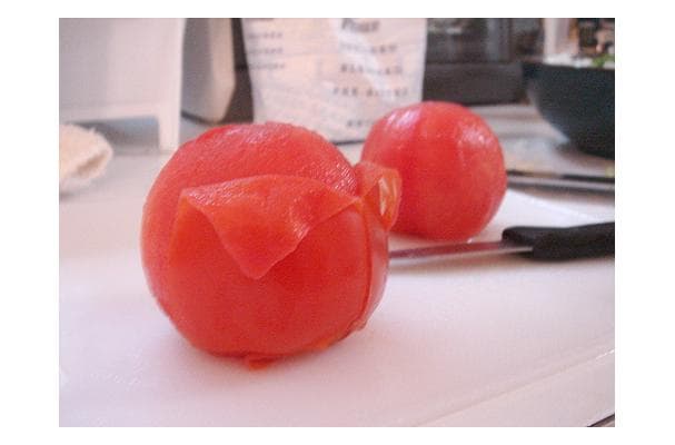 Peeling Tomatoes