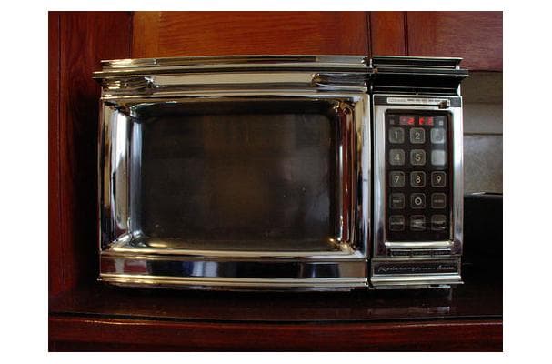 Microwave Oven