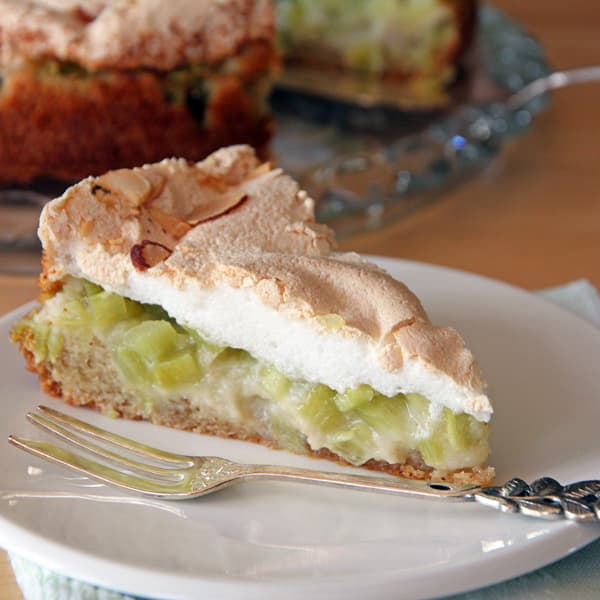 German Rhubarb Cake with Meringue