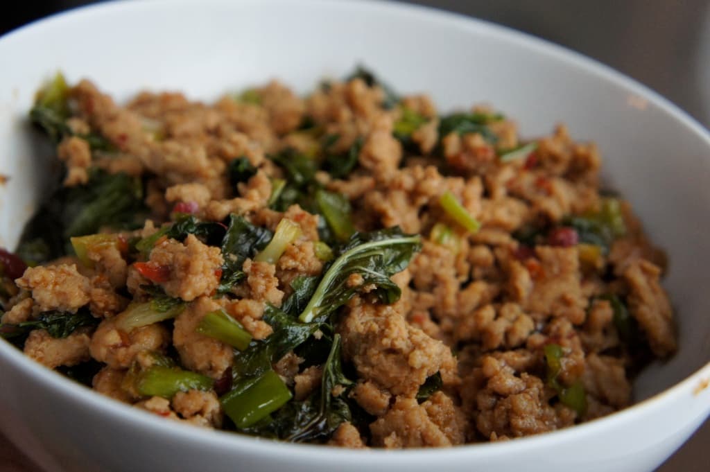Spicy Basil Chicken Lettuce Wraps