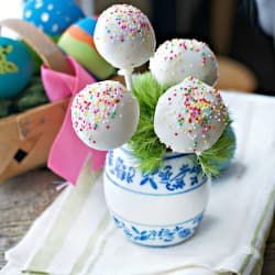 Easter Cake Pops
