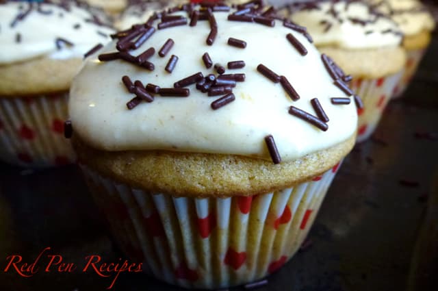 Pumpkin-spice cupcakes that work at high altitude