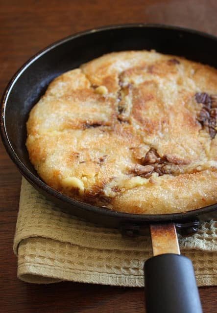 Pan-fried Tet Sticky Rice Cake 