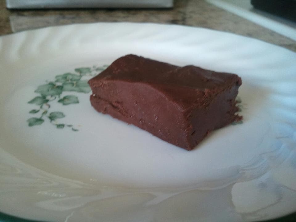 Delicious Homemade Fudge in two steps