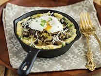 Spinach Polenta with Mushrooms, Leek, and Poached Egg