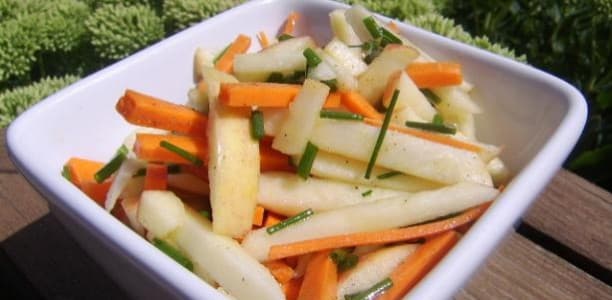 Apple and Carrot Salad