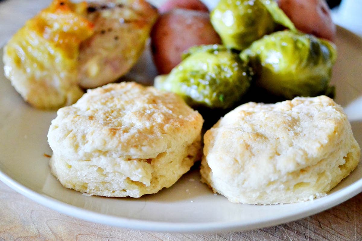 6 Ingredient Buttermilk Biscuits