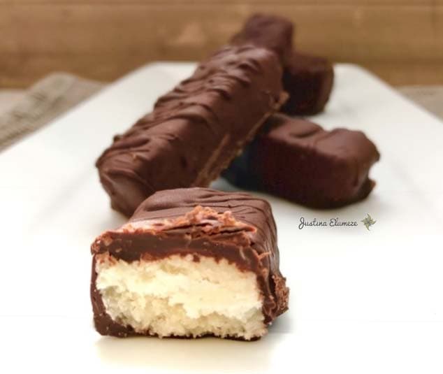Five Ingredient Paleo Vegan Bounty Bars