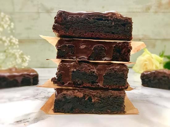 Paleo Triple Chocolate Brownies