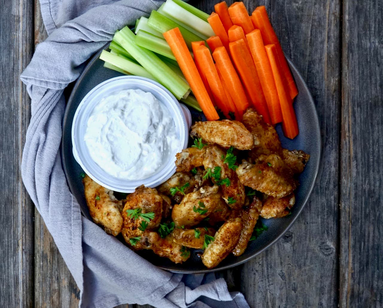 Baked Chicken Wings With Blue Cheese Dip