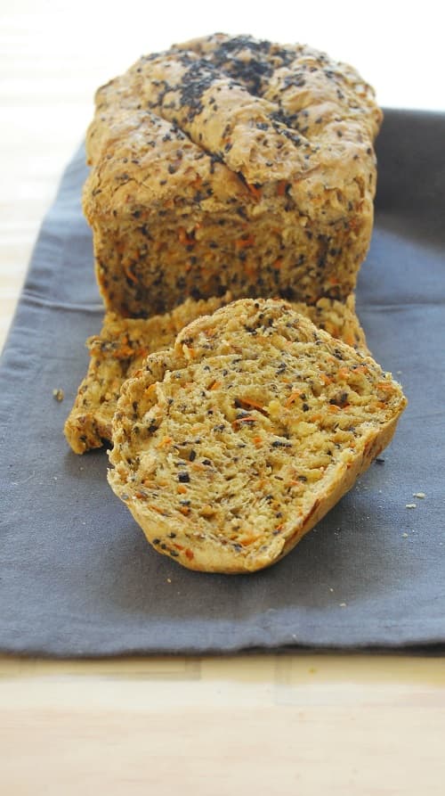 Carrot-sesame seed bread