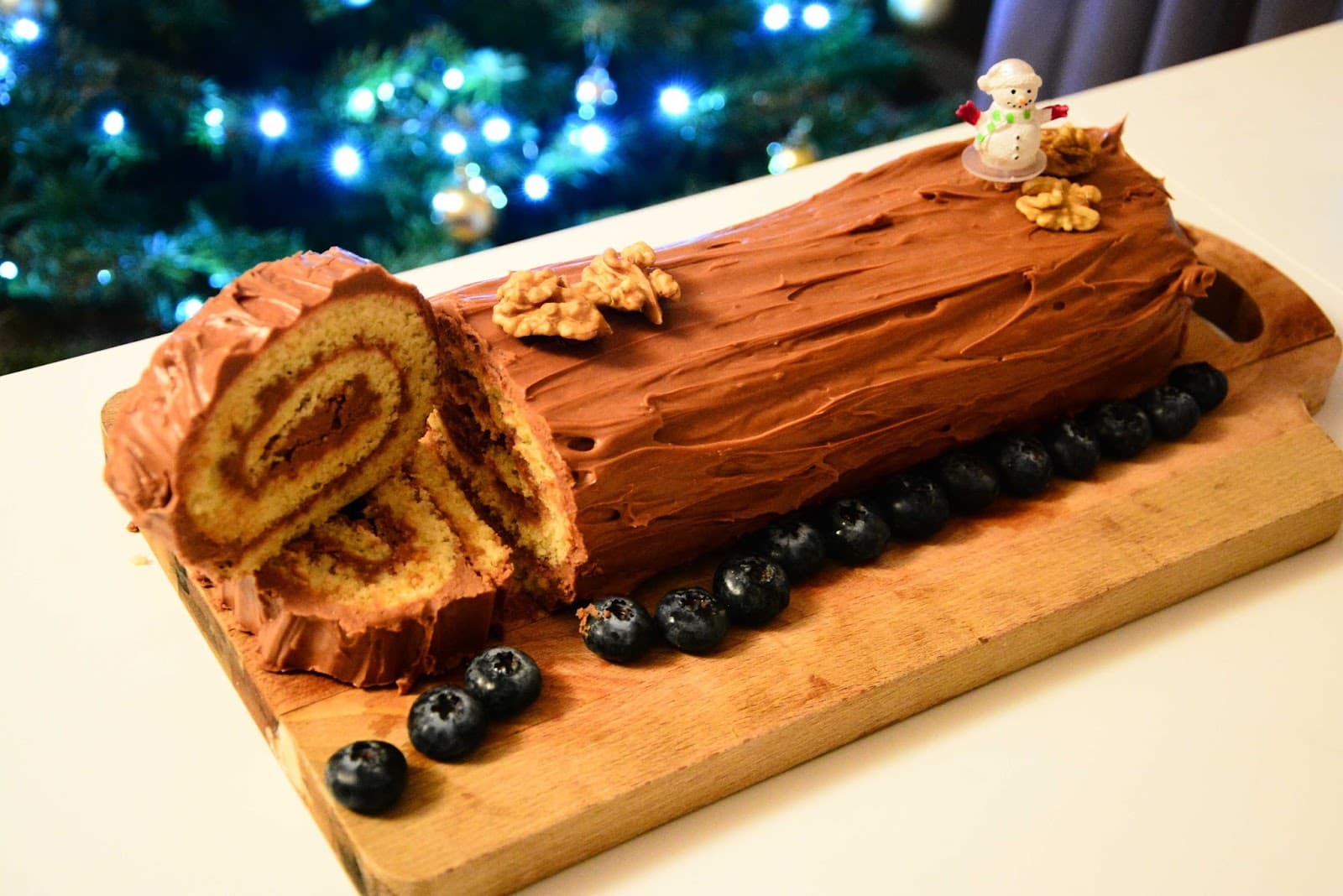 Bûche de Noël: The French Christmas log cake