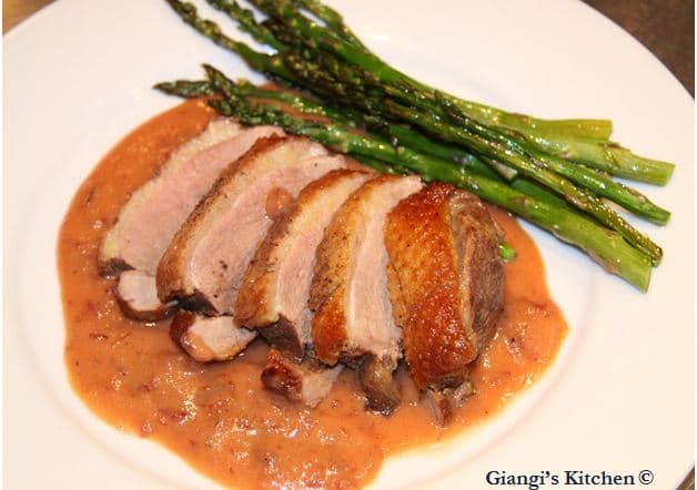 Duck with Dried Cranberries, Tangerines and Mascarpone Sauce