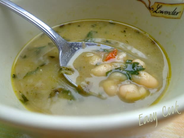 Creamy aubergine and cannellini soup