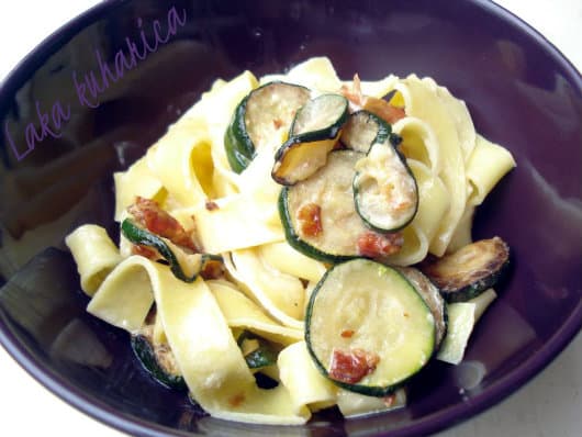 Tagliatelle with courgette and  pancetta