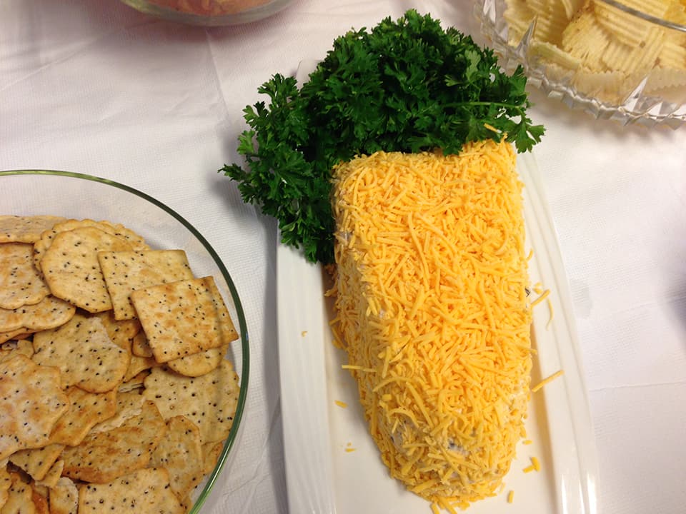 Easter Carrot Cheese Log