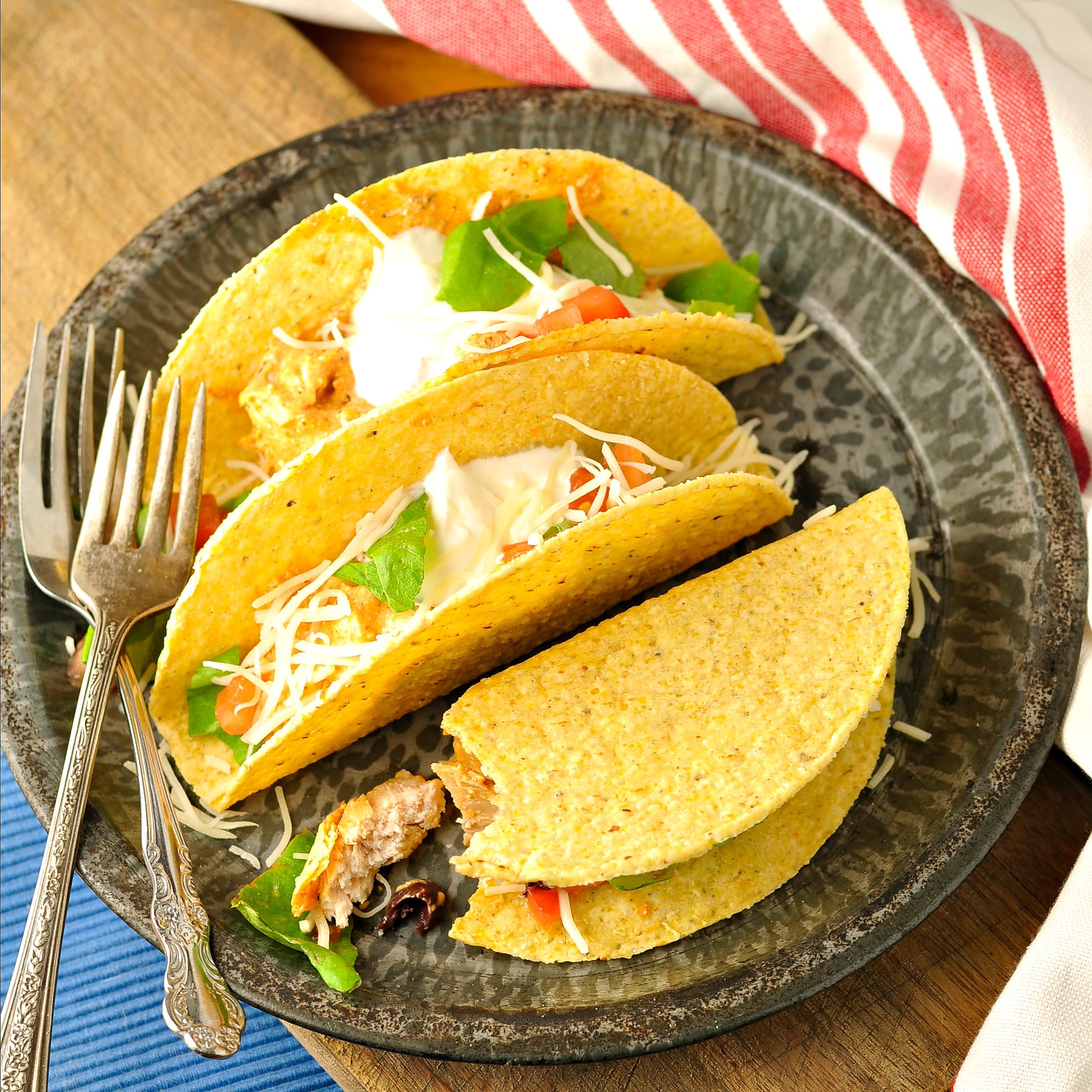 Easy Crockpot Taco Chicken