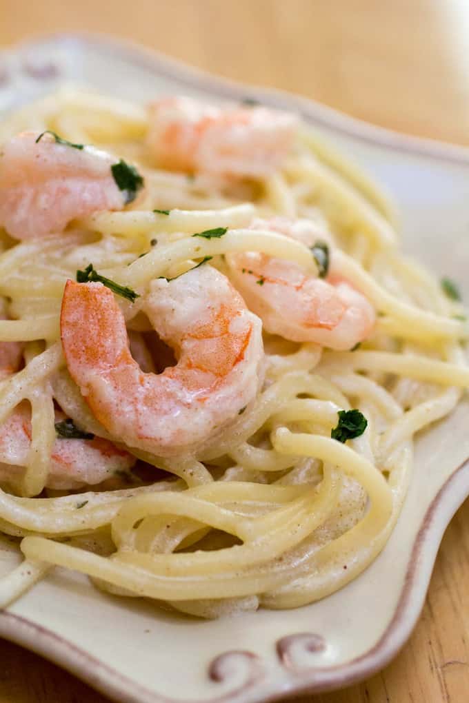 EASY SHRIMP SCAMPI PASTA