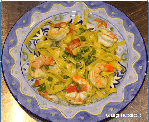 Fettuccine with Prawns, Peas, Tomatoes with Cream Sauce