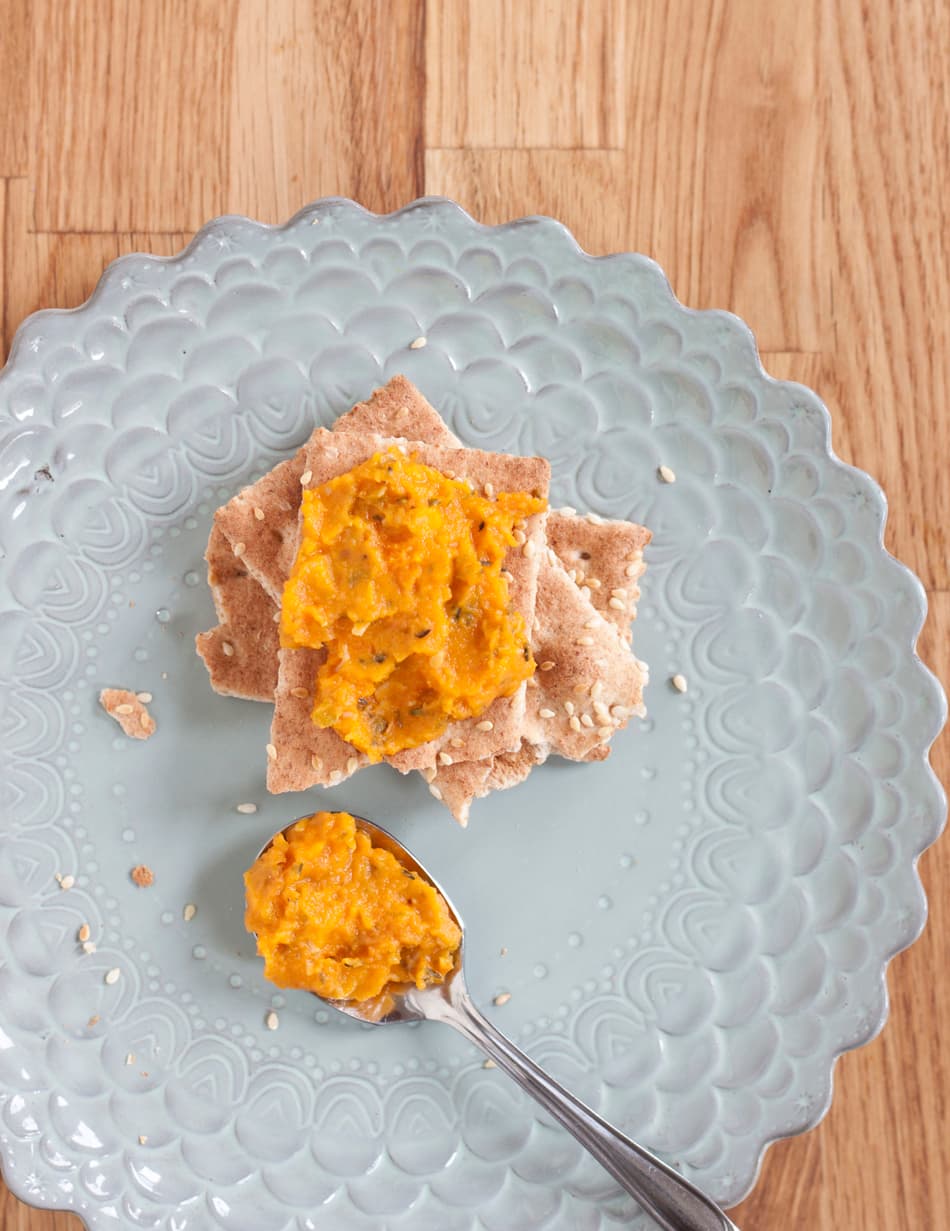 Garlicky Carrot Spread