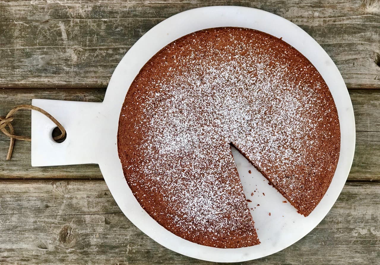 Flourless Chocolate-Almond Cake 