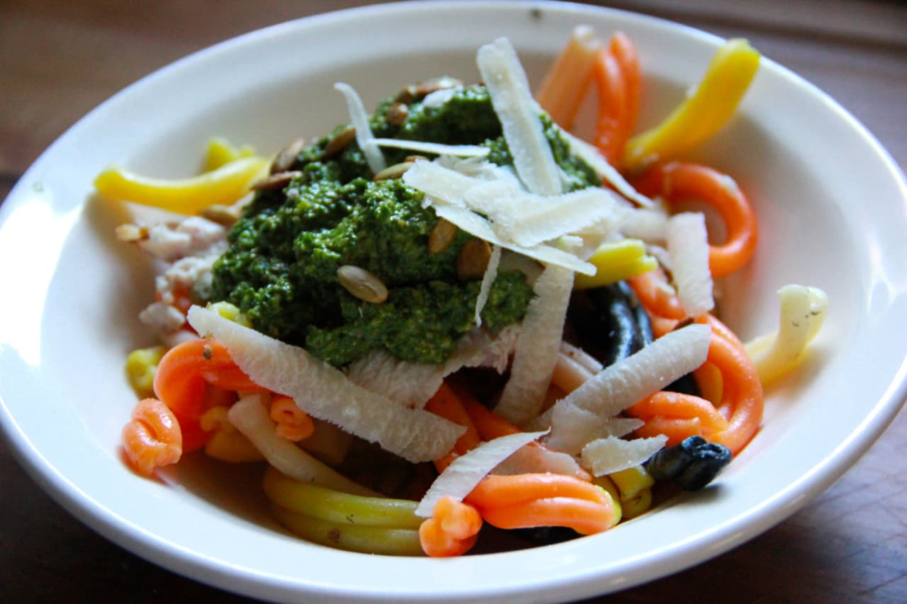 Spinach & Toasted Pumpkin Seed Pesto Pasta
