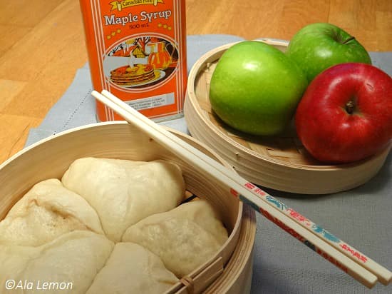Chinese steamed buns - mantou