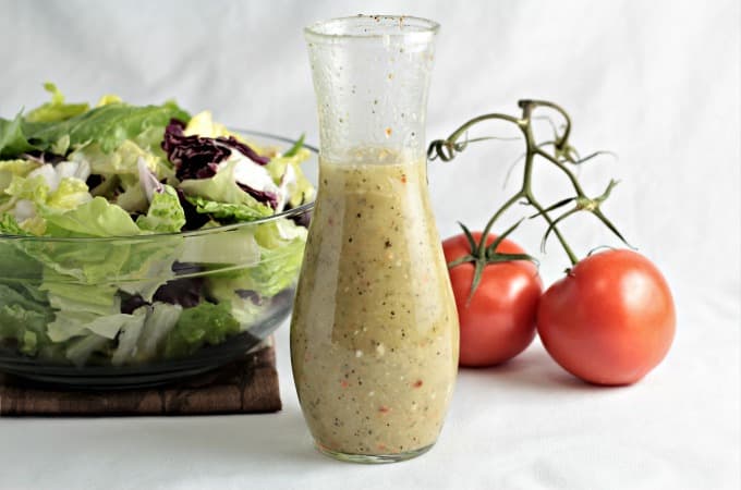 Olive Garden Creamy Italian Dressing (copycat)
