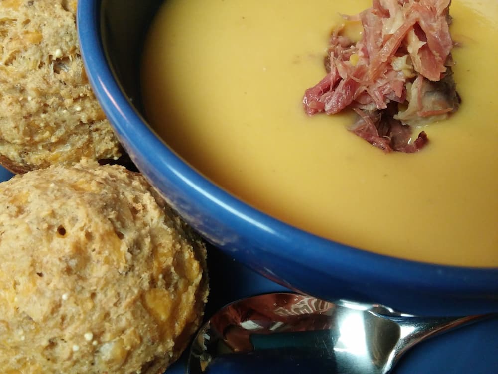 Mom's Pea Soup with Ham