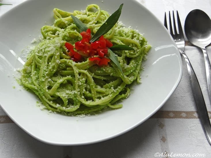 Peasto (pea pesto)