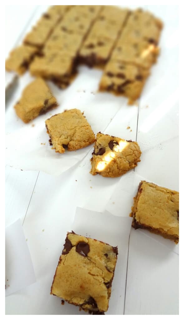 Brown butter blondies with coconut