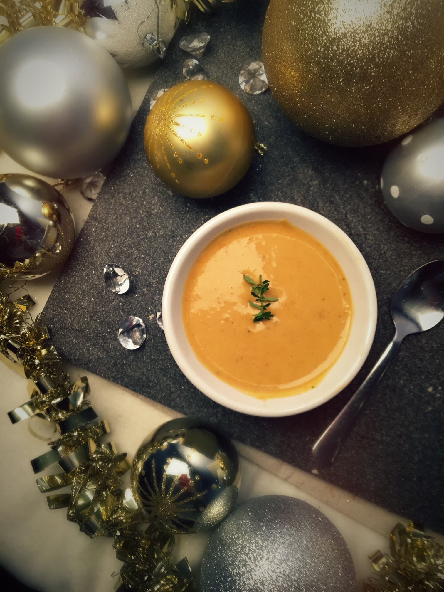 Luxurious Roasted Butternut Squash Soup
