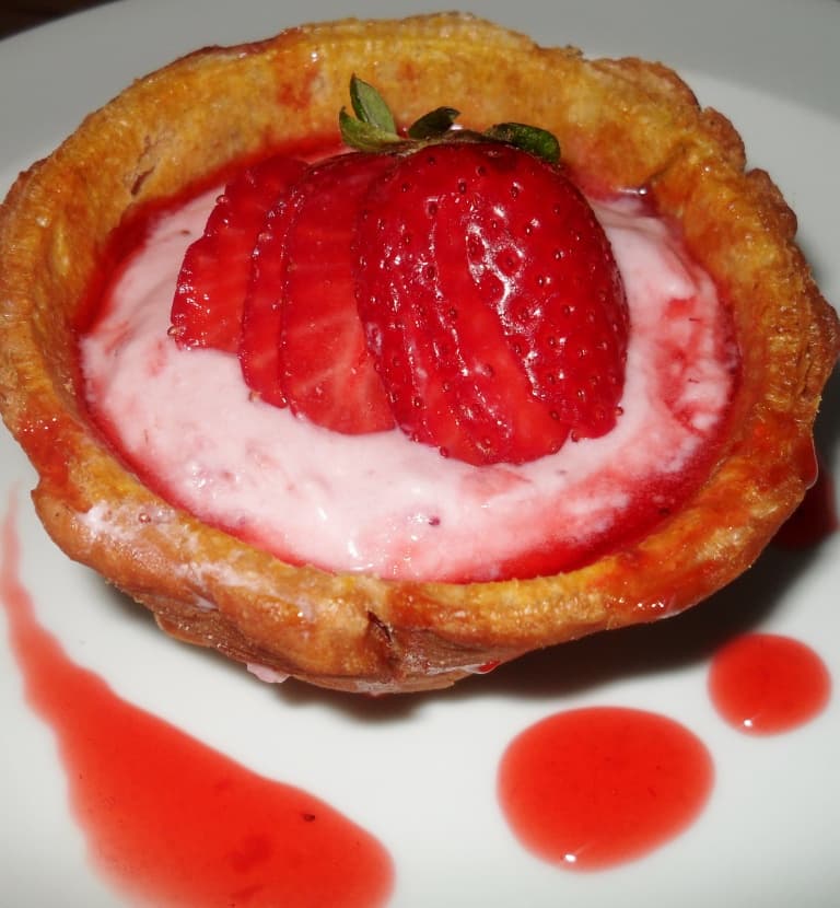 Sicillian Strawberry and Cream Tart