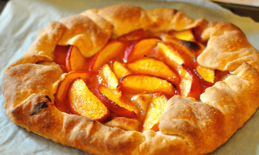 Peach Crostata