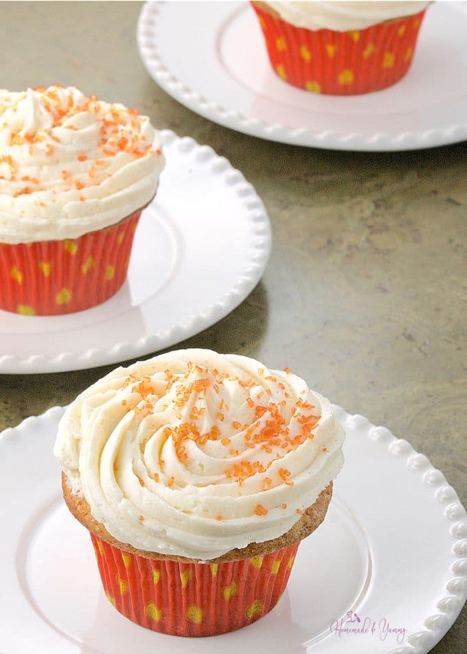 Spicy Chai Cupcakes with Sweet Cinnamon Buttercream