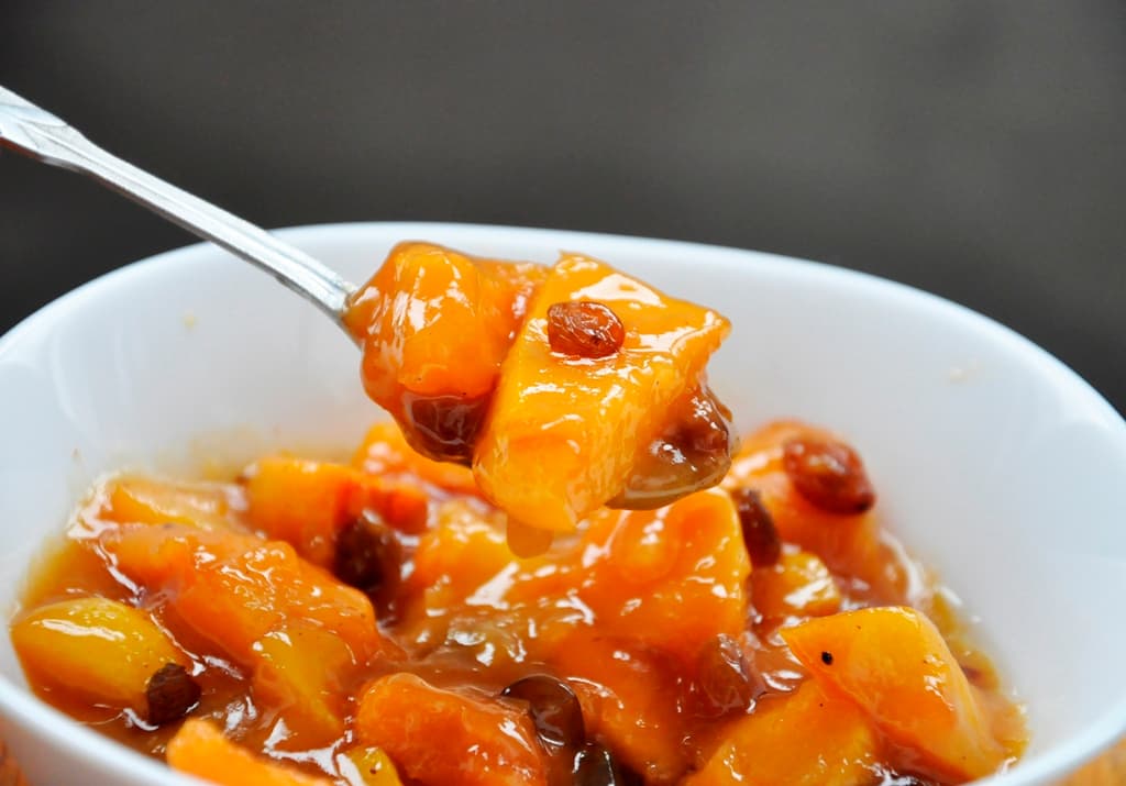 Finger Lickin' Good Stewed Quince Dessert