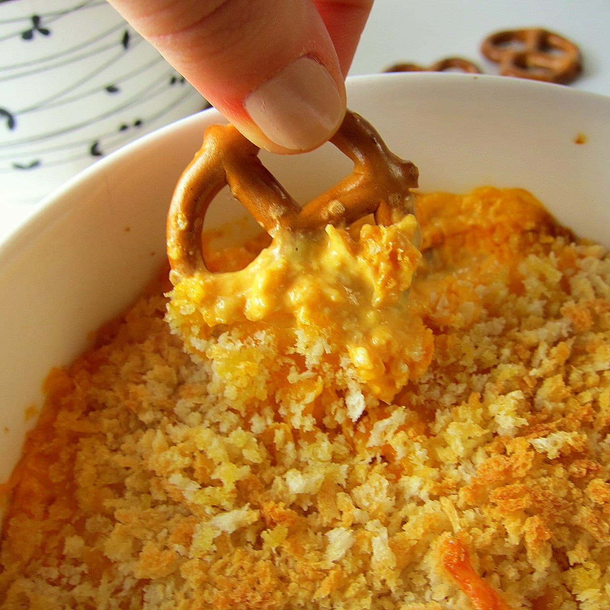 Superbowl Buffalo Chicken Cheese Dip