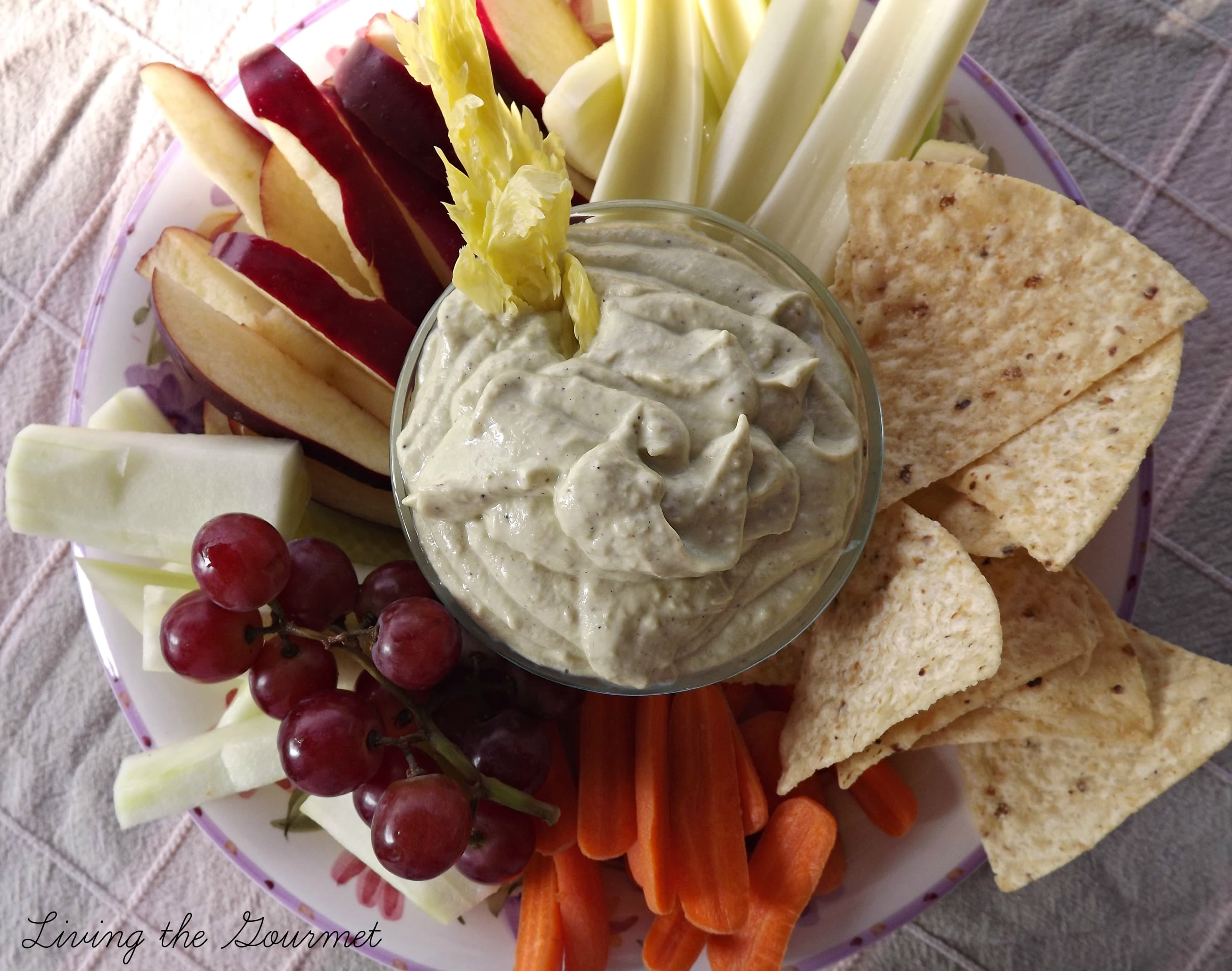 Avocado and Sour Cream Dip 