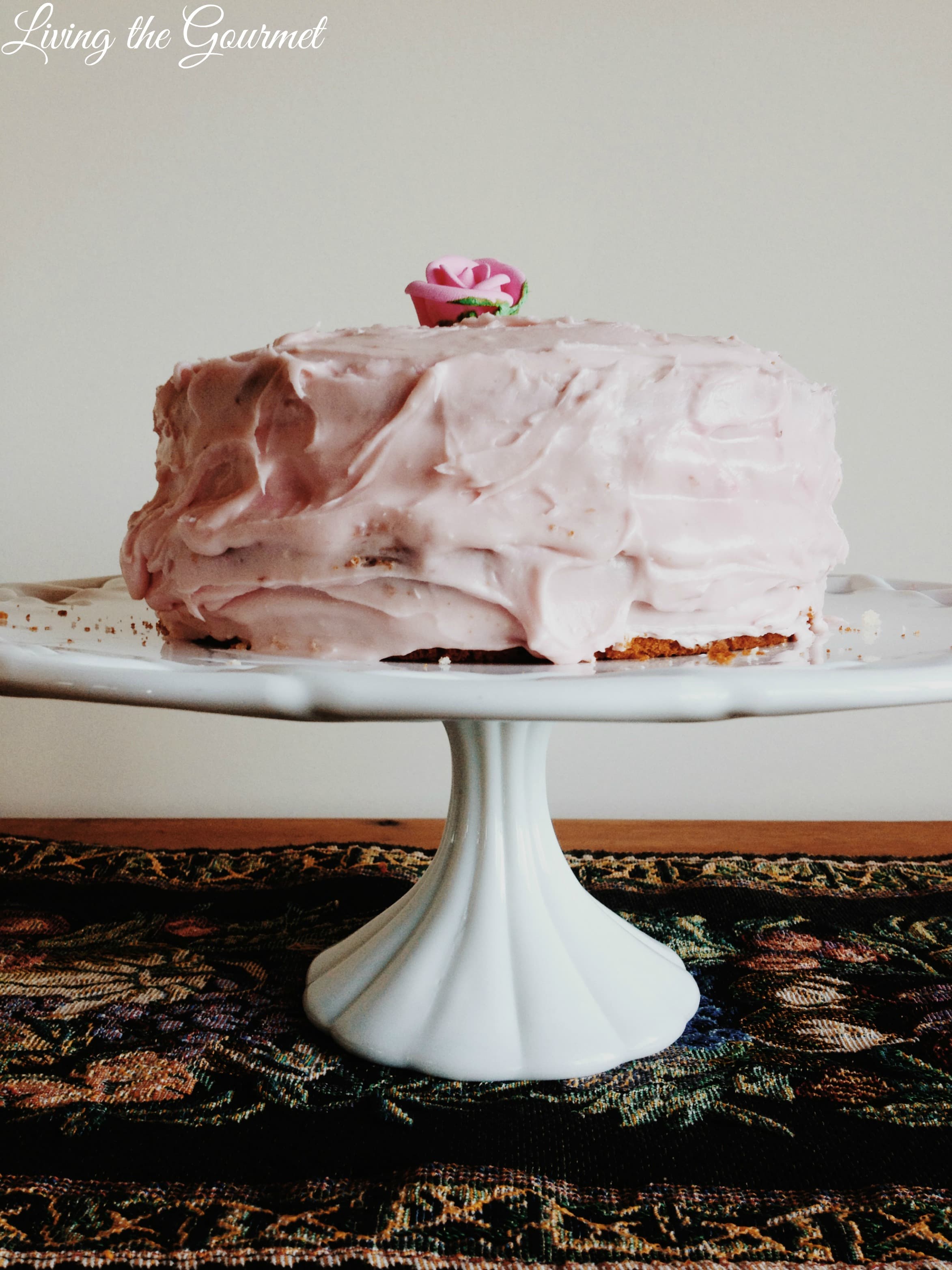 Strawberry Cake w/ Greek Yogurt Frosting