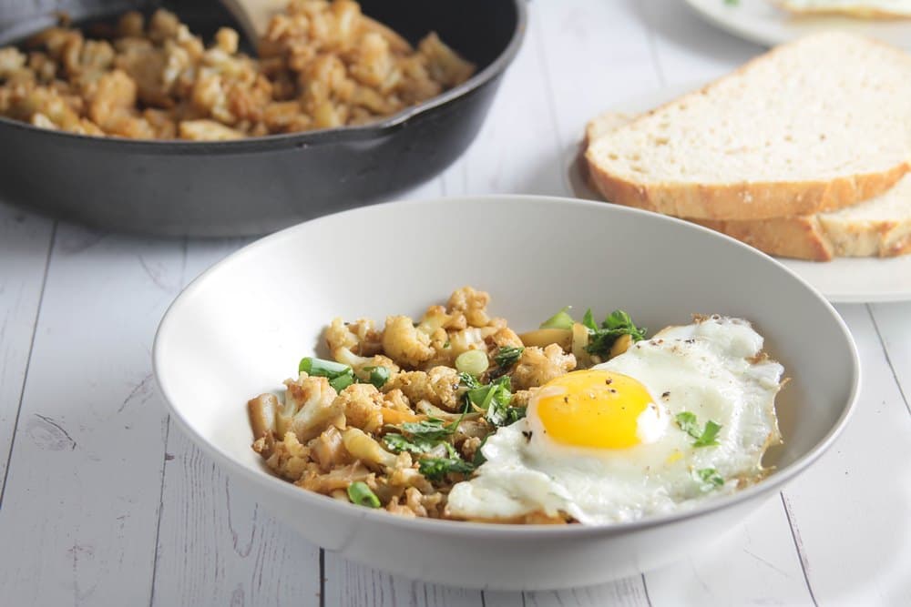 THE BEST CAULIFLOWER SKILLET HASH