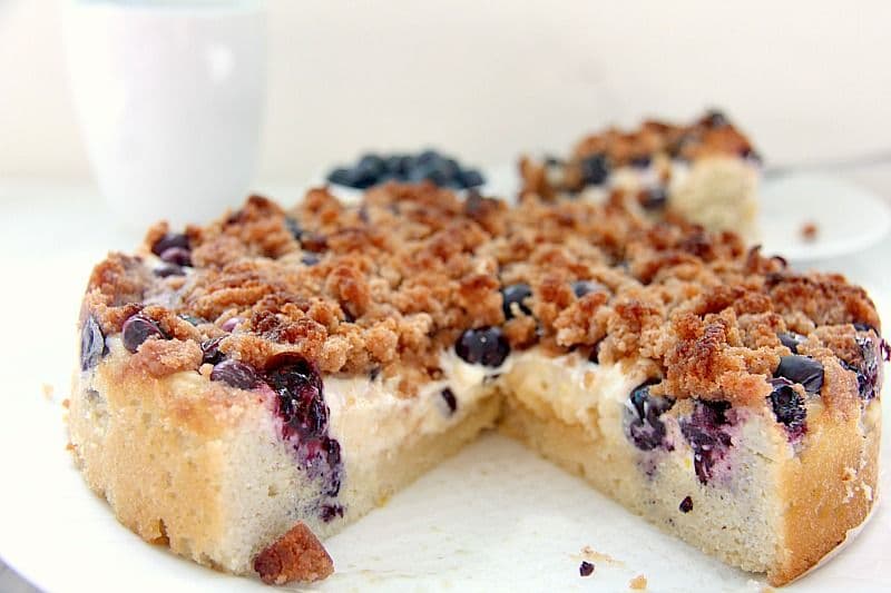 Blueberry Cream Cheese Crumble Cake