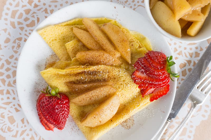 Crepes with Spiced Apple Compote