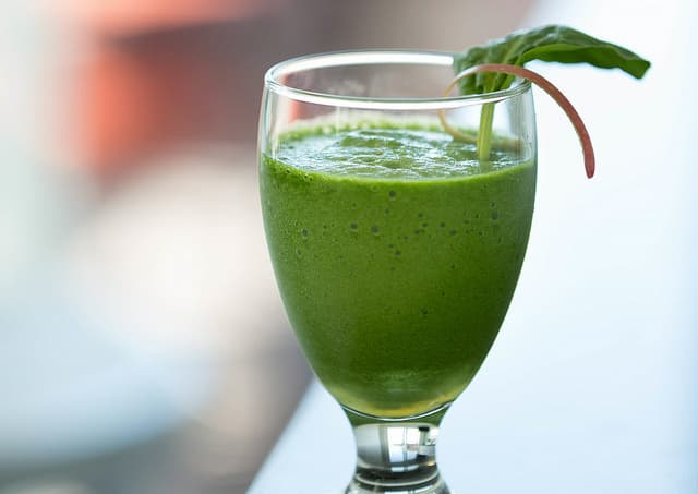 Two Healthy Smoothie Recipes to Start Your Morning Right
