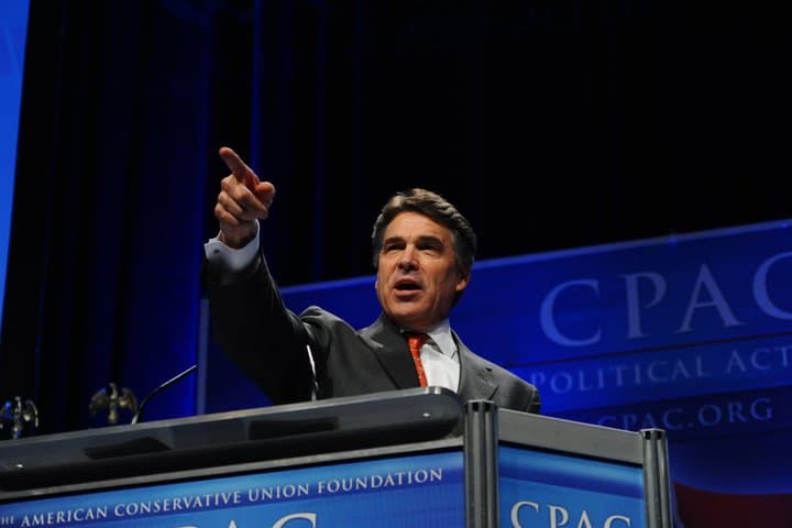 Yelp Mocks Rick Perry Debate Gaffe