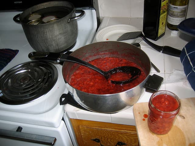 Quick and Easy Rhubarb Jam