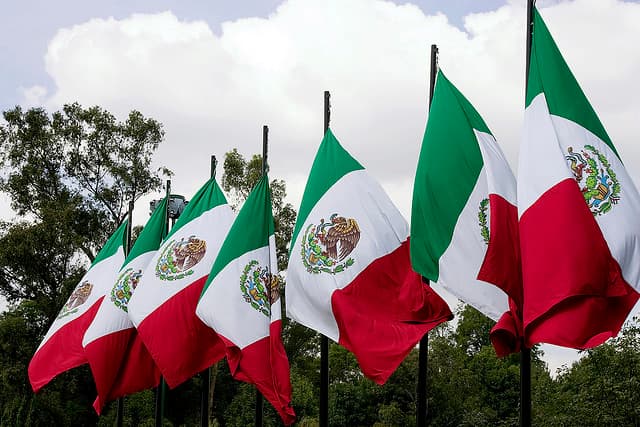 How to Throw a Cinco de Mayo Fiesta