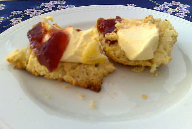 Homemade Gifts: Old Fashioned Scones