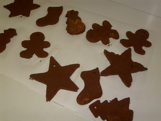 Cinnamon Apple Ornaments