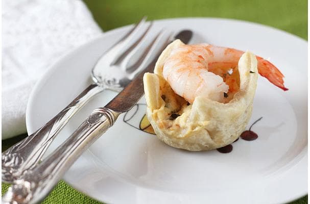 Holiday Appetizer: Shrimp and Bacon Puff Pastry Bites